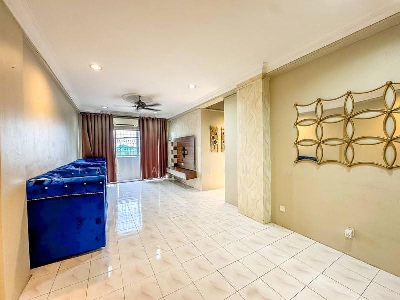 Apartment for Sale at Amazing Heights - Fauran Nawawi - Living Room - PropertyGuru.com.my