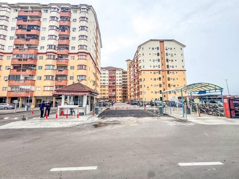 Apartment for Sale at Amazing Heights - Fauran Nawawi - PropertyGuru.com.my