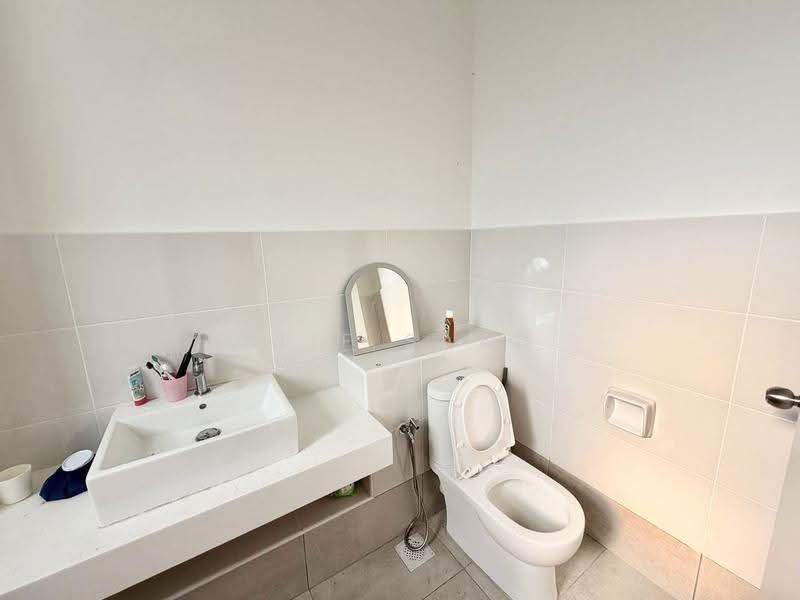 2-storey Terraced House for Sale in Eco Forest (Semenyih) - Alif Saad - Bathroom - PropertyGuru.com.my