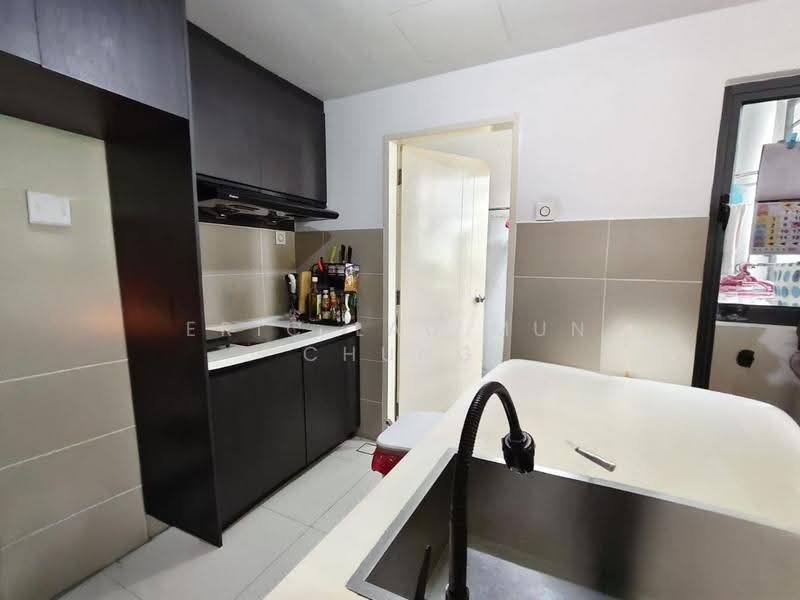 Condominium for Sale at Boulevard Residence - Eric Lau Mun Chung - Kitchen - PropertyGuru.com.my