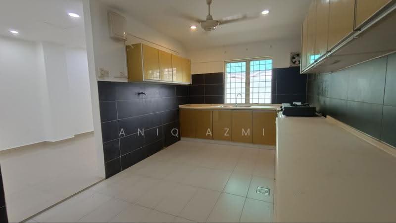 Terraced House for Sale in Kajang (Selangor) - Aniq Azmi - Kitchen - PropertyGuru.com.my