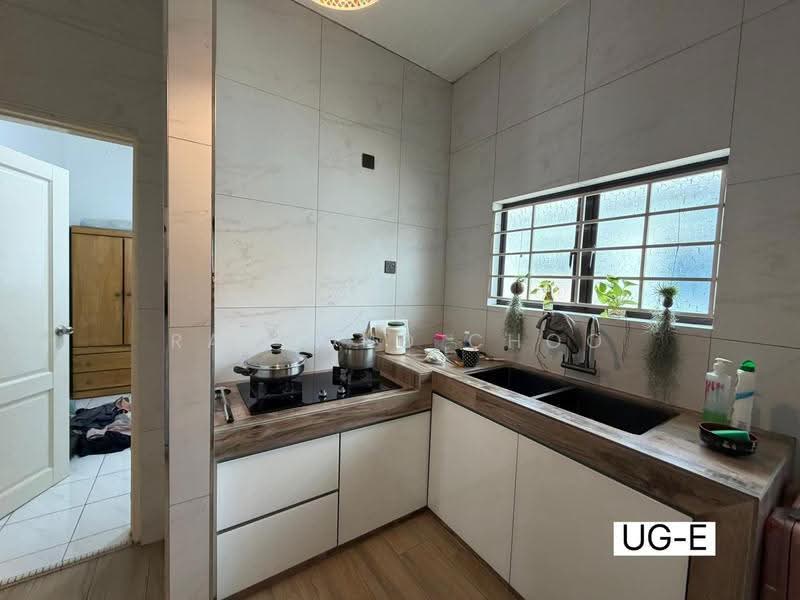 1-storey Terraced House for Sale in Taman Sentosa (Klang) - Raymond Choo - Kitchen - PropertyGuru.com.my