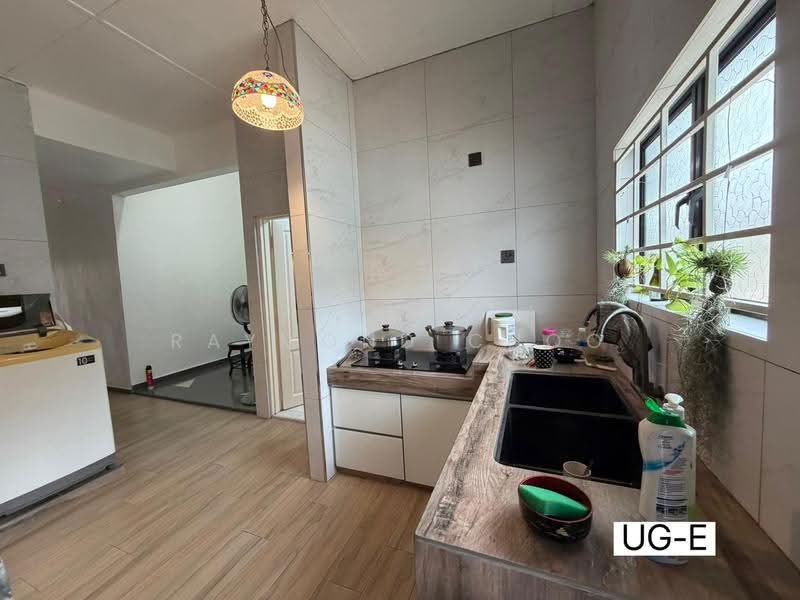 1-storey Terraced House for Sale in Taman Sentosa (Klang) - Raymond Choo - Kitchen - PropertyGuru.com.my