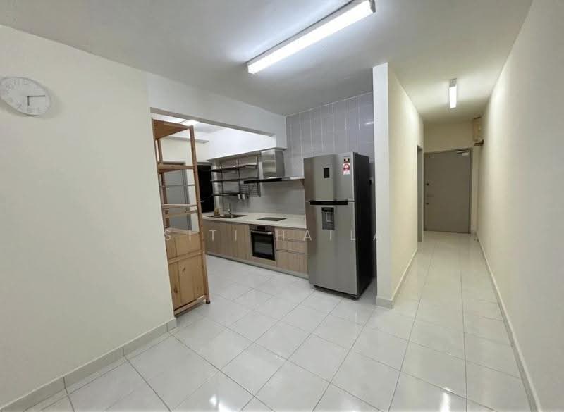 Apartment for Rent at MasReca n19eteen - Siti Haila - Kitchen - PropertyGuru.com.my