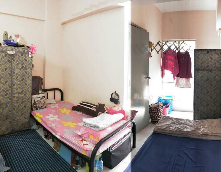 Kondominium untuk Dijual di The Palladium - Arbain Mahmood - Bedroom - PropertyGuru.com.my