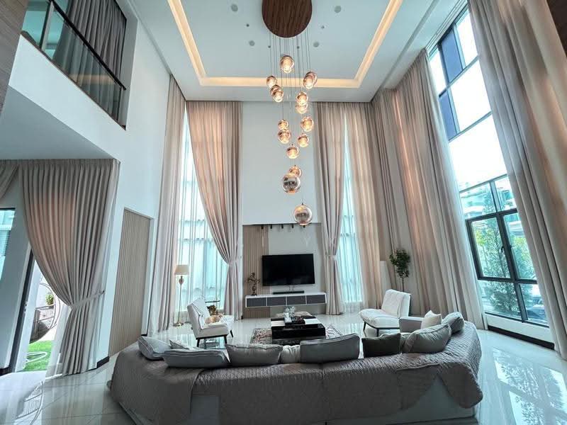Bungalow House for Sale in Subang Heights (Subang Jaya) - Lai YK - Living Room - PropertyGuru.com.my