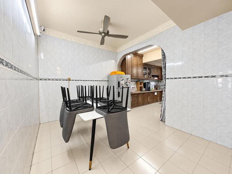 2-storey Terraced House for Sale in Kota Kemuning (Shah Alam) - Kho Daniel - Kitchen - PropertyGuru.com.my