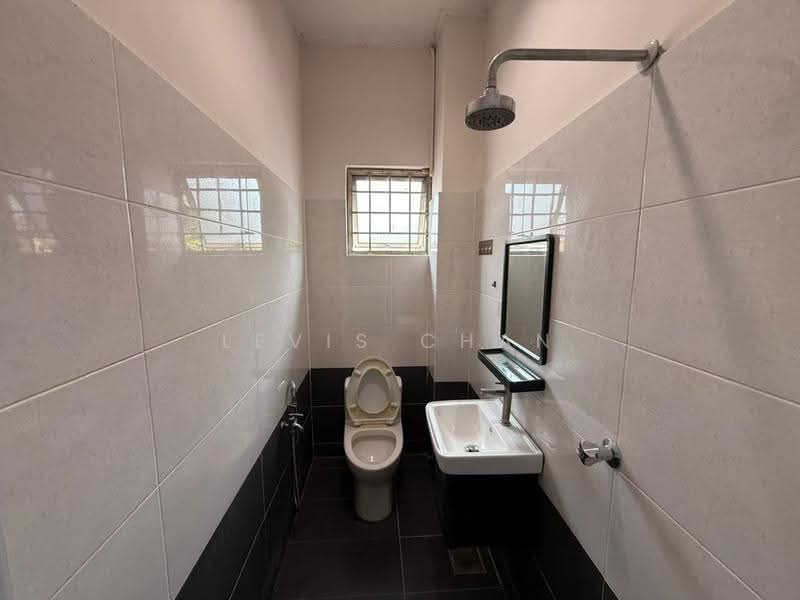 2-storey Terraced House for Sale in Sri Petaling (Kuala Lumpur) - Levis Chan - Bathroom - PropertyGuru.com.my