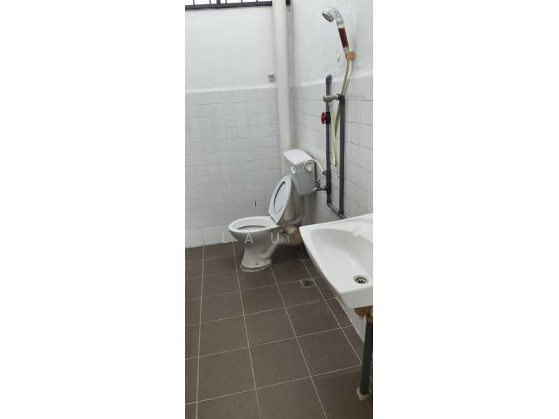 2-storey Terraced House for Rent in Kulim (Kedah) - LAU . - Bathroom - PropertyGuru.com.my