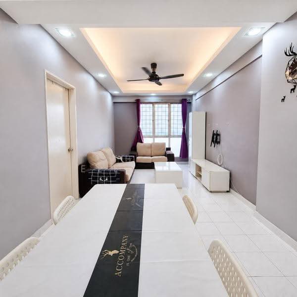 Pangsapuri untuk Dijual di Pangsapuri Ria - Kelly Chua - Living Room - PropertyGuru.com.my