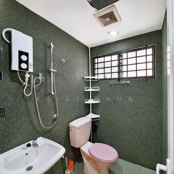 Pangsapuri untuk Dijual di Pangsapuri Ria - Kelly Chua - Bathroom - PropertyGuru.com.my