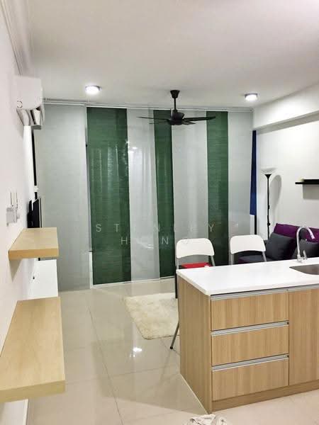 Kediaman Servis untuk Disewa di Pacific Place - Stanley Hong - Living Room - PropertyGuru.com.my