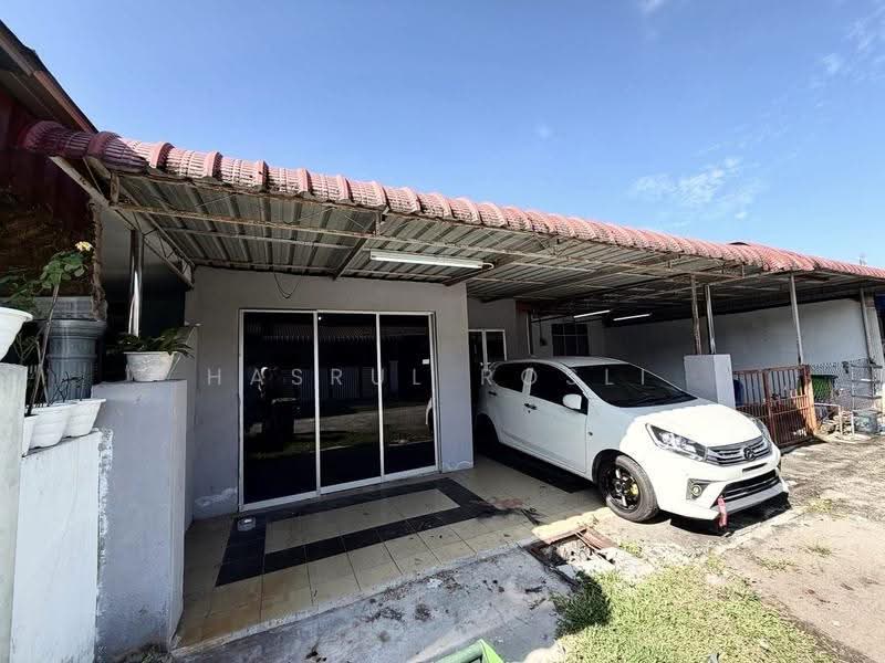 1-storey Terraced House for Sale in Bandar Aman Jaya (Sungai Petani) - Hasrul Rosli - Exterior - PropertyGuru.com.my