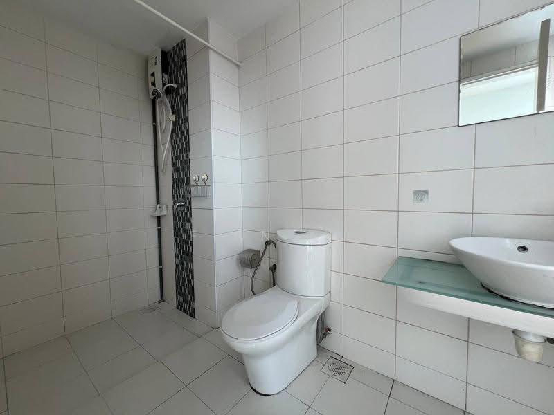 Service Residence for Sale at Greenfield Regency - Finn Aw - Bathroom - PropertyGuru.com.my