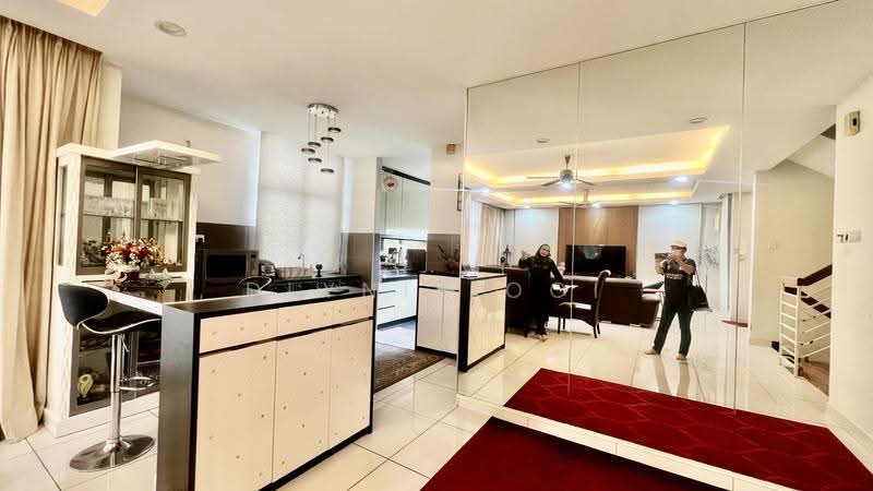 Semi-Detached House for Sale in Prima Saujana (Kajang) - Dlynie Ooi - Kitchen - PropertyGuru.com.my