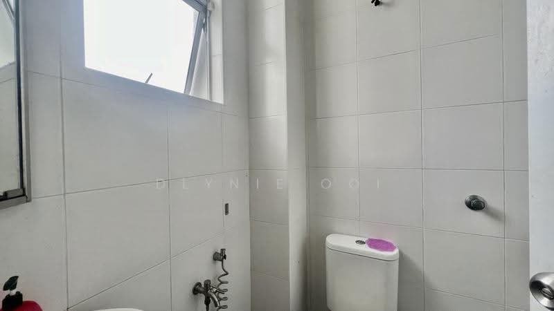 Semi-Detached House for Sale in Prima Saujana (Kajang) - Dlynie Ooi - Bathroom - PropertyGuru.com.my