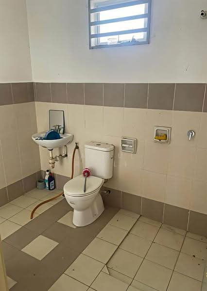 Rumah Teres 2-Tingkat untuk Dijual di Bandar Aman Jaya (Sungai Petani) - Hasrul Rosli - Bathroom - PropertyGuru.com.my