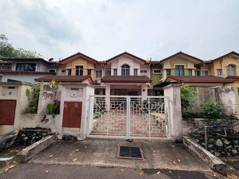 2-storey Terraced House for Sale in Putra Heights (Subang Jaya) - Sugumar Arunasalam - Exterior - PropertyGuru.com.my