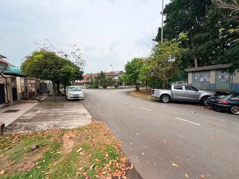 2-storey Terraced House for Sale in Putra Heights (Subang Jaya) - Sugumar Arunasalam - Exterior - PropertyGuru.com.my