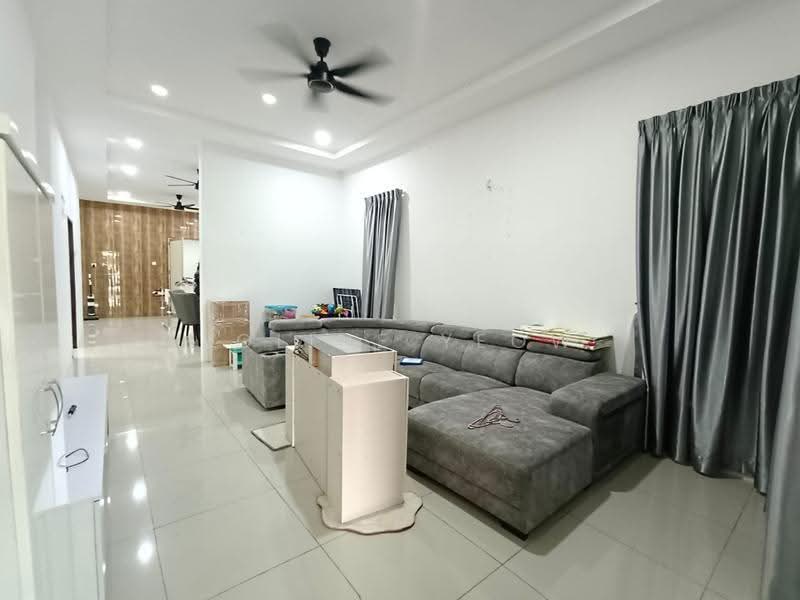 Semi-Detached House for Sale in Ipoh (Perak) - Joline YEOW - Living Room - PropertyGuru.com.my