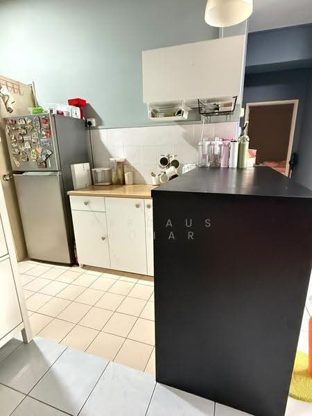 Condominium for Sale at Ridzuan Condominium - Ferdaus Johar - Kitchen - PropertyGuru.com.my