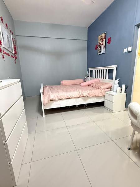 Condominium for Sale at Ridzuan Condominium - Ferdaus Johar - Bedroom - PropertyGuru.com.my