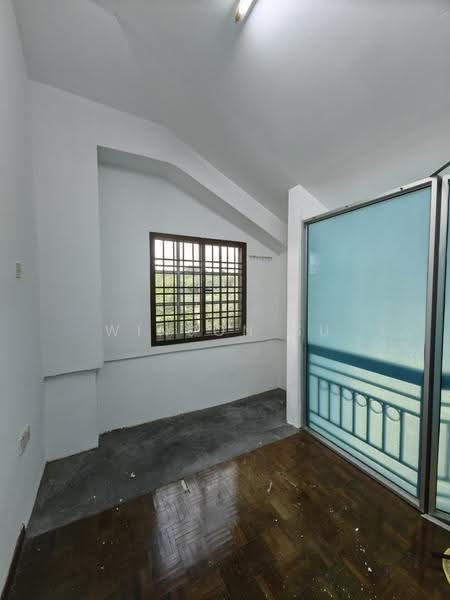1.5-storey Terraced House for Sale in Bandar Seri Alam (Masai) - Winson Su - Interior - PropertyGuru.com.my