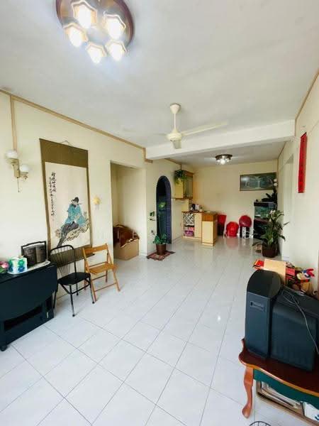 Apartment for Sale at Daya View - Daniel Yong - Living Room - PropertyGuru.com.my