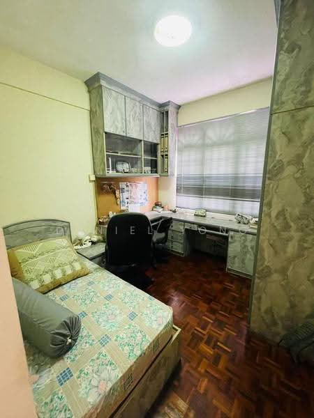 Apartment for Sale at Daya View - Daniel Yong - Bedroom - PropertyGuru.com.my