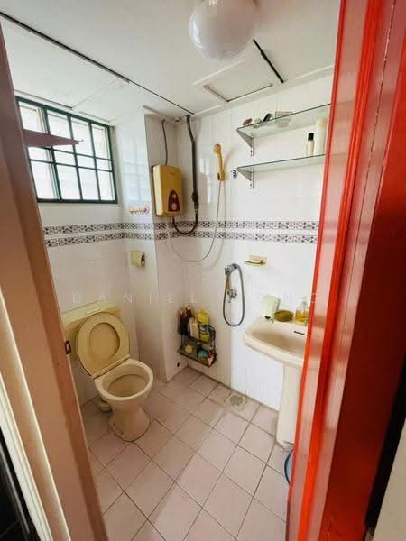 Apartment for Sale at Daya View - Daniel Yong - Bathroom - PropertyGuru.com.my