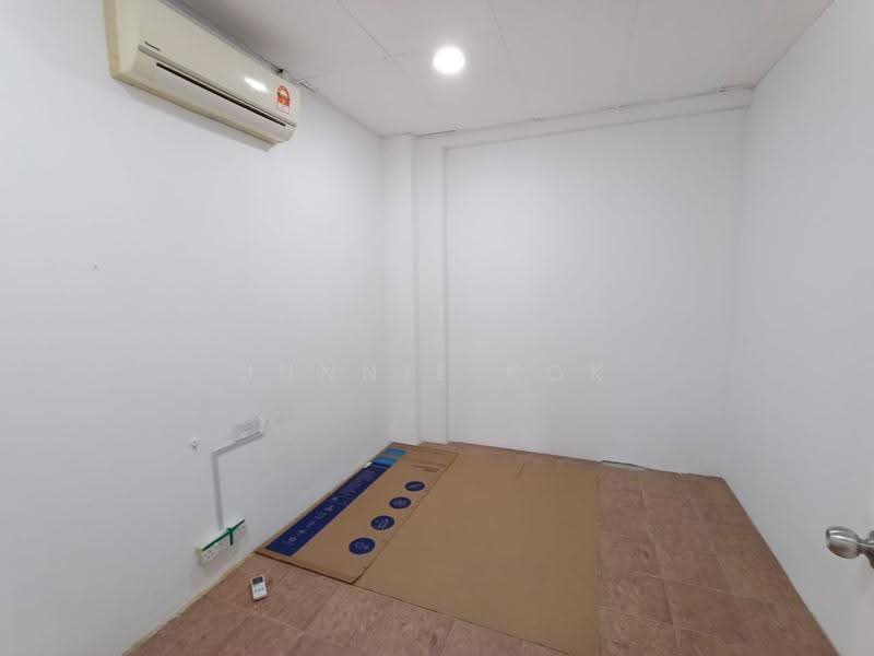 Office for Rent in Kota Kinabalu (Sabah) - Junnie Kok - Interior - PropertyGuru.com.my
