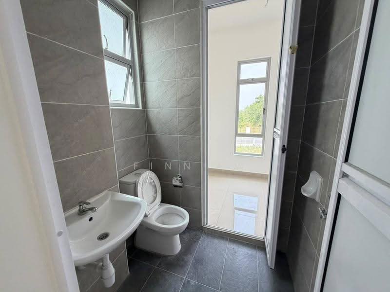 Rumah Kluster untuk Dijual di Johor Bahru (Johor) - Finn Aw - Bathroom - PropertyGuru.com.my