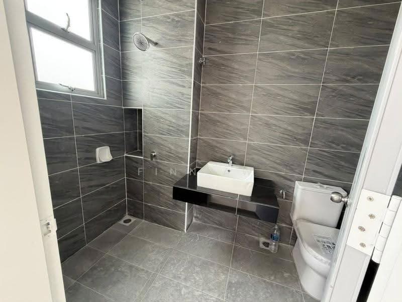 Rumah Kluster untuk Dijual di Johor Bahru (Johor) - Finn Aw - Bathroom - PropertyGuru.com.my