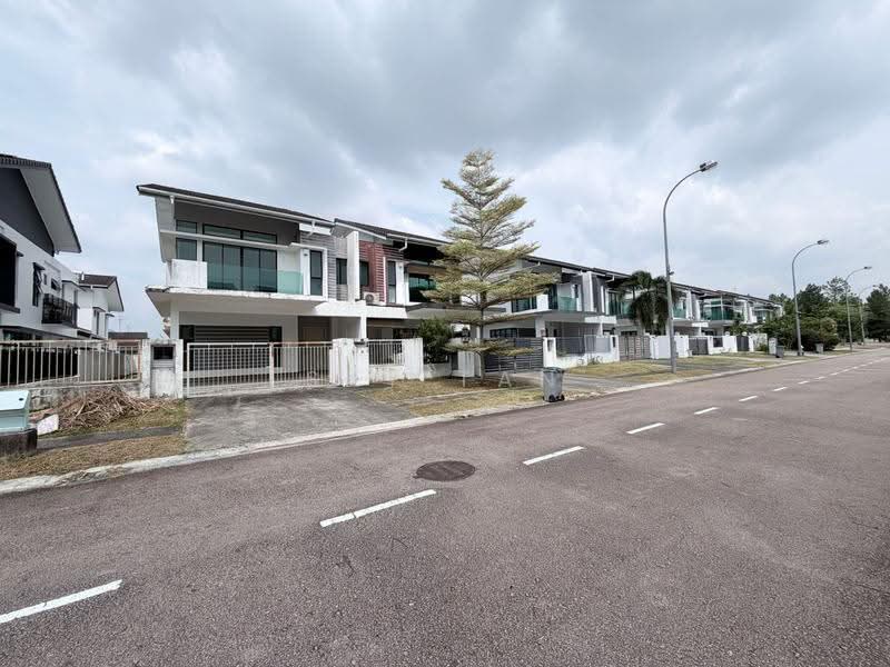 Rumah Kluster untuk Dijual di Horizon Hills (Iskandar Puteri (Nusajaya)) - Sky Tan - Exterior - PropertyGuru.com.my