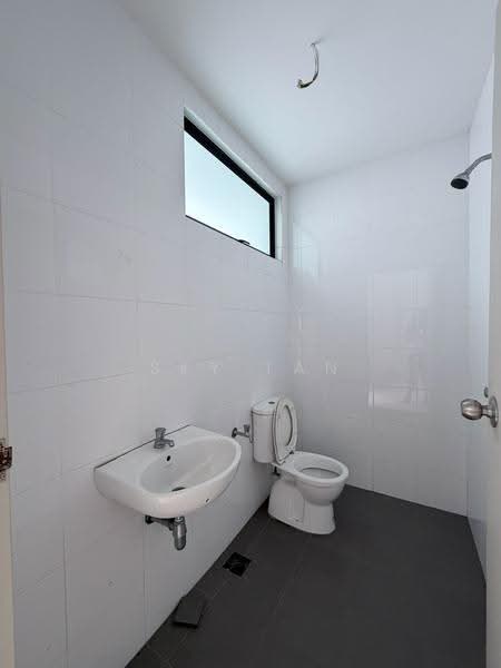 Rumah Kluster untuk Dijual di Horizon Hills (Iskandar Puteri (Nusajaya)) - Sky Tan - Bathroom - PropertyGuru.com.my