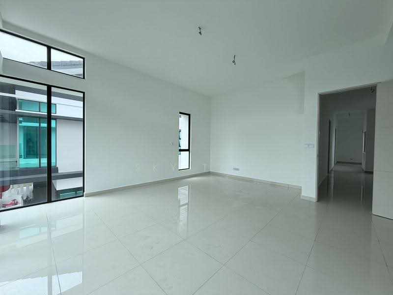 Rumah Kluster untuk Dijual di Horizon Hills (Iskandar Puteri (Nusajaya)) - Sky Tan - Living Room - PropertyGuru.com.my