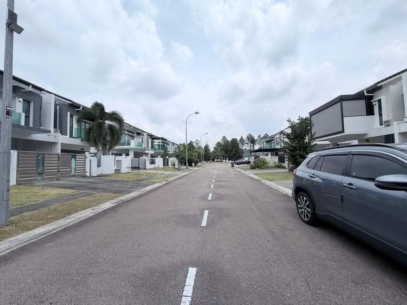 Rumah Kluster untuk Dijual di Horizon Hills (Iskandar Puteri (Nusajaya)) - Sky Tan - Exterior - PropertyGuru.com.my