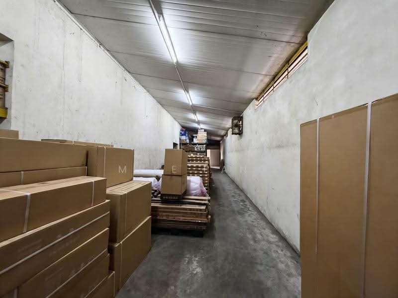 Gudang untuk Dijual di Batu Kitang Light Industrial Park (Kuching) - Mike Pang - PropertyGuru.com.my