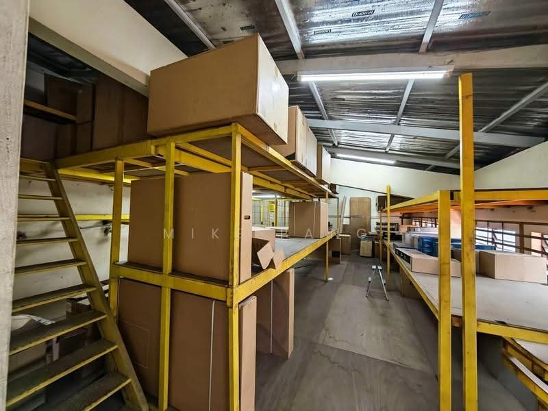 Gudang untuk Dijual di Batu Kitang Light Industrial Park (Kuching) - Mike Pang - PropertyGuru.com.my