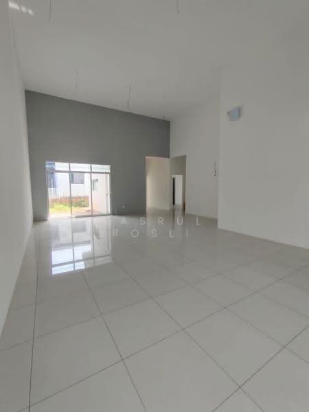 Semi-Detached House for Sale in Sungai Petani (Kedah) - Hasrul Rosli - Living Room - PropertyGuru.com.my