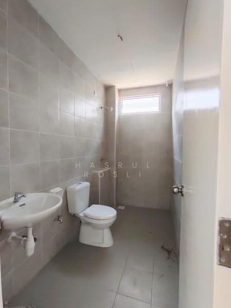 Semi-Detached House for Sale in Sungai Petani (Kedah) - Hasrul Rosli - Bathroom - PropertyGuru.com.my