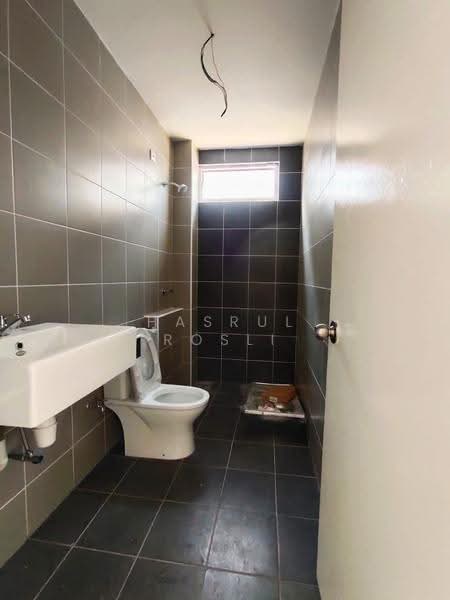 Semi-Detached House for Sale in Sungai Petani (Kedah) - Hasrul Rosli - Bathroom - PropertyGuru.com.my