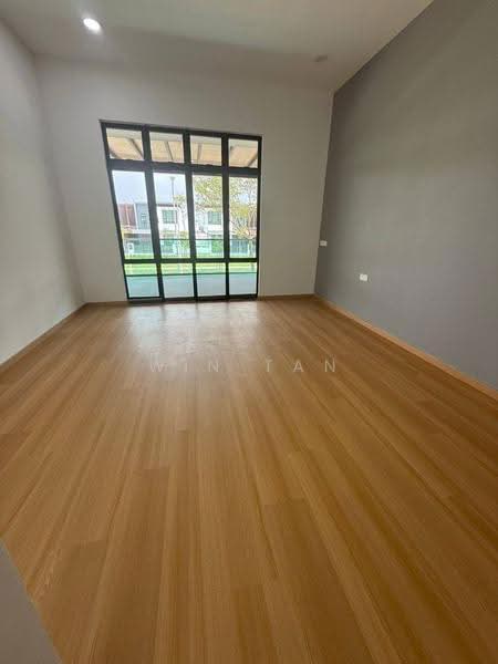Semi-Detached House for Sale in Taman Gaya (Ulu Tiram) - Win Tan - Interior - PropertyGuru.com.my