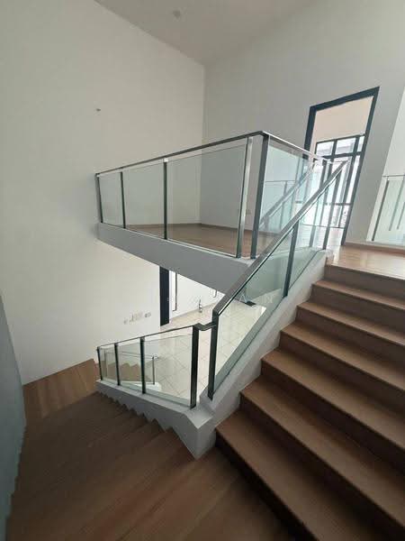 Semi-Detached House for Sale in Taman Gaya (Ulu Tiram) - Win Tan - Interior - PropertyGuru.com.my