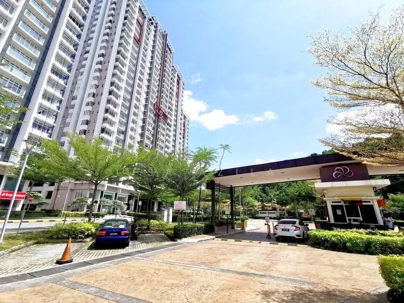 Condominium for Sale at Dwiputra Residences - Lisa Azila - Exterior - PropertyGuru.com.my