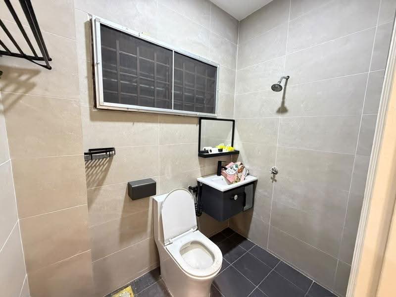 2-storey Terraced House for Rent in Bandar Indahpura (Kulai) - Janice Teo - Bathroom - PropertyGuru.com.my