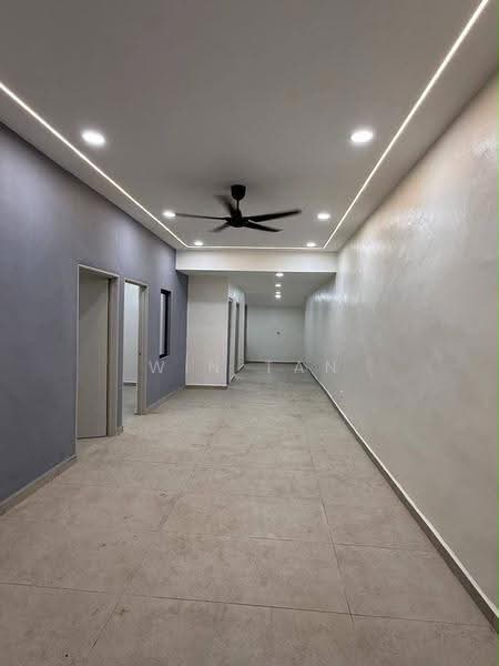 1-storey Terraced House for Sale in Taman Mutiara Rini (Skudai) - Win Tan - Corridor - PropertyGuru.com.my