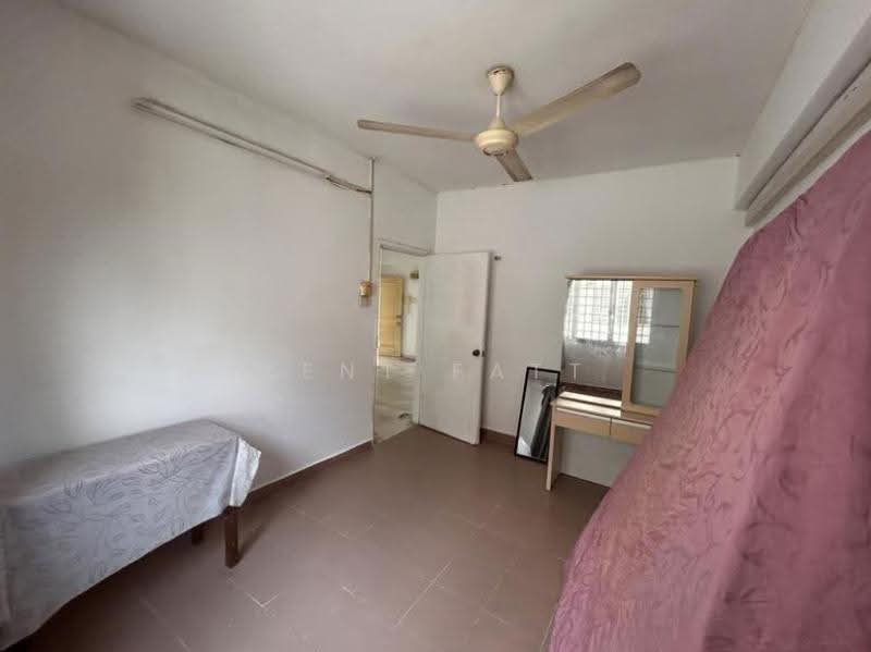 Kondominium untuk Dijual di Awana Puri - Kent Fatt - Bedroom - PropertyGuru.com.my