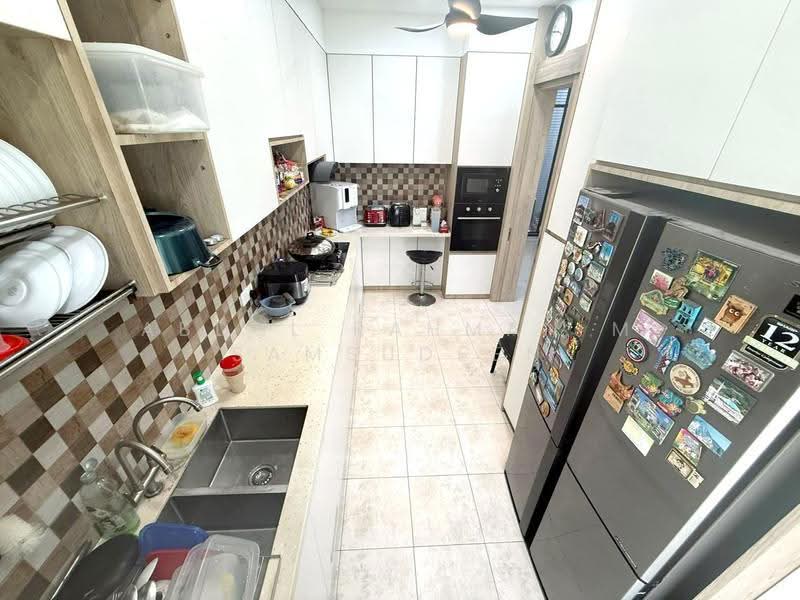 Semi-Detached House for Sale in Kajang (Selangor) - Abdul Rahman M Samsudeen - Kitchen - PropertyGuru.com.my