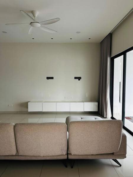2-storey Terraced House for Rent in Jade Hills (Kajang) - Tee Bee Yong - Living Room - PropertyGuru.com.my